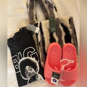 Target Bundle 🎯 Biggie Tee, Bag & Slides
